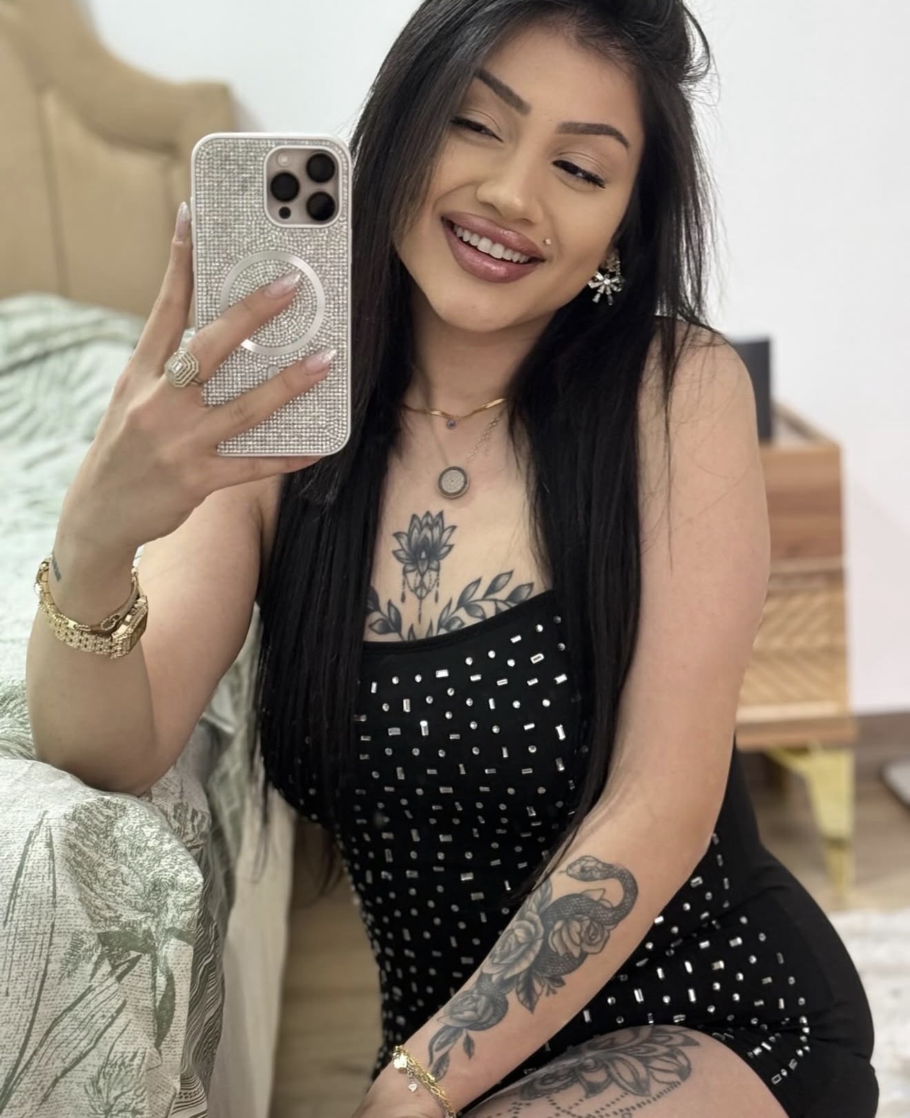 Akbaş Modern Bayan Bayan Escort Berrak